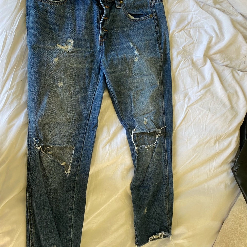 American eagle girlfriend jeans
